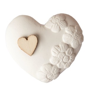 Bomboniera decorazione CUORE in gesso bianco inserto mini cuore legno cm 4 confezione 12 pz art 08650
