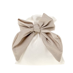 Bomboniera sacchetto in tessuto bianco inserto fiocco beige 10 x h 12 cm confezione 12 pz art C2700
