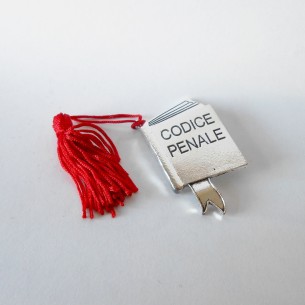 Bomboniera Laurea Ciondolo in Zama libro codice penale set 12 pz art 11982