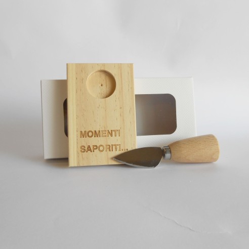 Bomboniera Matrimonio Coltello formaggio con manico e piattino legno Art 08485