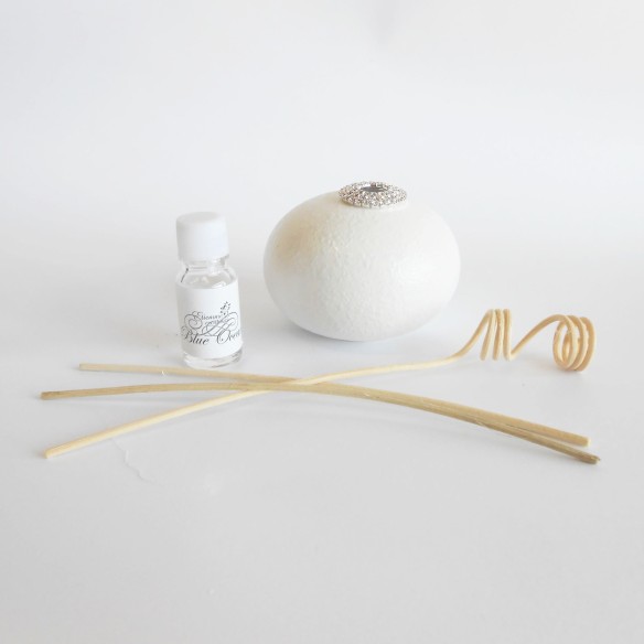 Bomboniera Matrimonio Profumatore diffusore sfera con diamantini 9 cm Art 08497