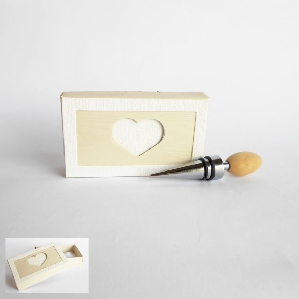 Bomboniera tappo bottiglia in metallo e legno con scatola inserto cuore  Art 12344