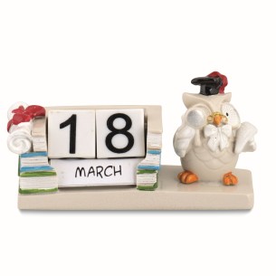 Bomboniera Decorazione Gufo laurea con calendario resina Beige art 28210