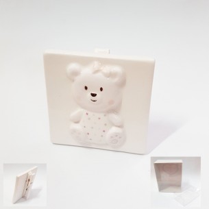 Bomboniera Quadretto Orsetto Rosa in ceramica smaltata bianca con clip porta foto 6,5x6,5 cm art 408
