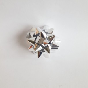 Coccarda stella adesiva decorazione busta pacco regalo 10mm Argento 100 pz art ARG100