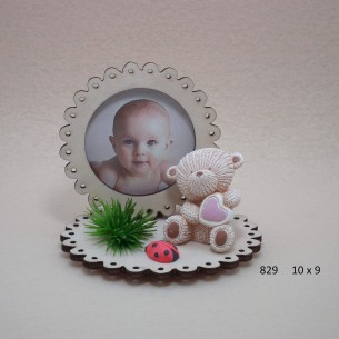 Bomboniera Porta foto in legno e Ceramica con orsetto beige battesimo nascita art 829
