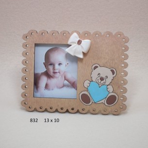 Bomboniera Porta foto in legno e Ceramica con orsetto beige Celeste battesimo nascita art 832