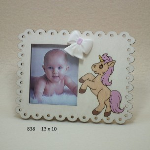 Bomboniera Porta foto in legno e Ceramica con Unicorno beige rosa battesimo nascita art 838