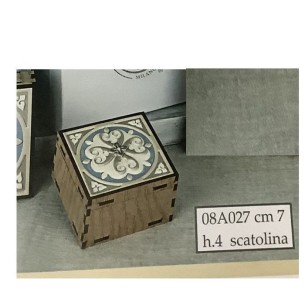 Bomboniera Decorazione Scatola confetti in LEGNO con inserto resina maiolica 7 x h 4 cm  Art 08A027